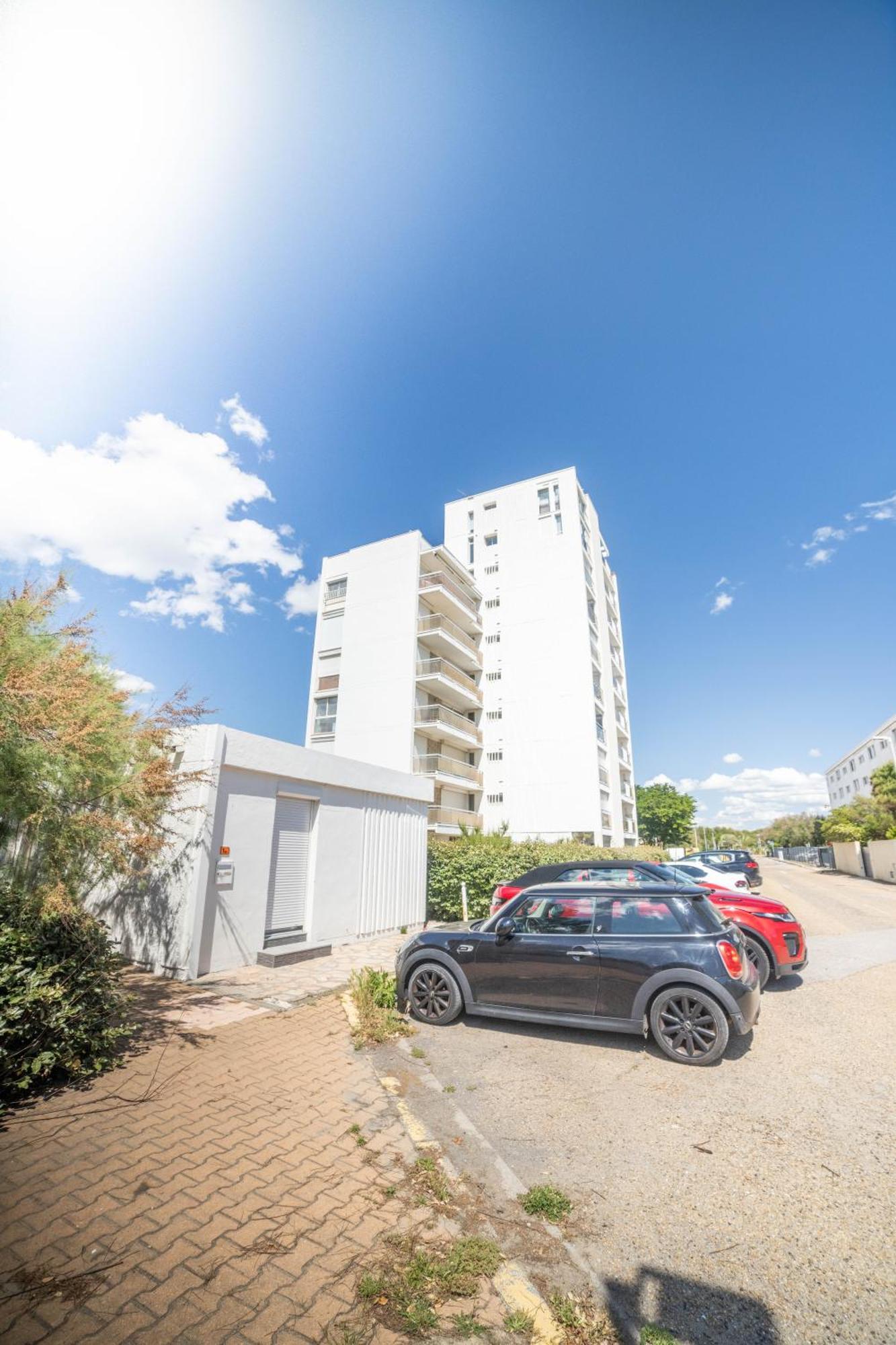 Le Calderini Appart - Face Plage Wifi Et Park Gratuit Calme - Resid Le Surcouf -Top Pros Servicesconciergerie La Grande Motte Exterior foto